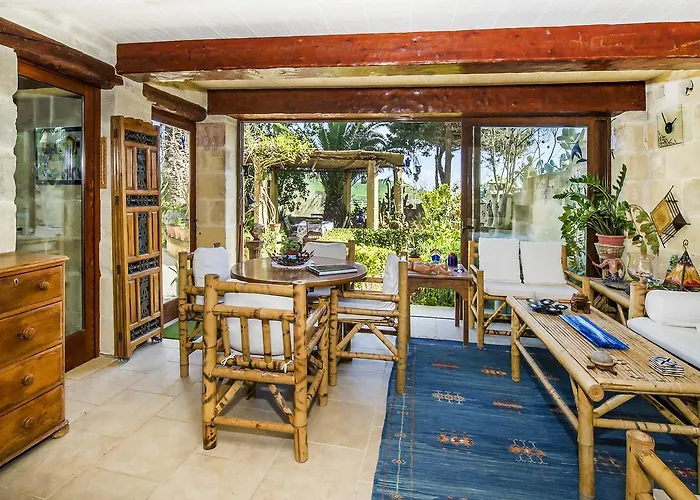 Panzió Dar Tal-kaptan Boutique Maison Għasri