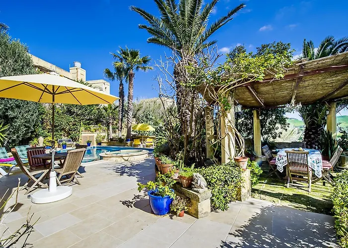 Panzió Dar Tal-kaptan Boutique Maison Għasri